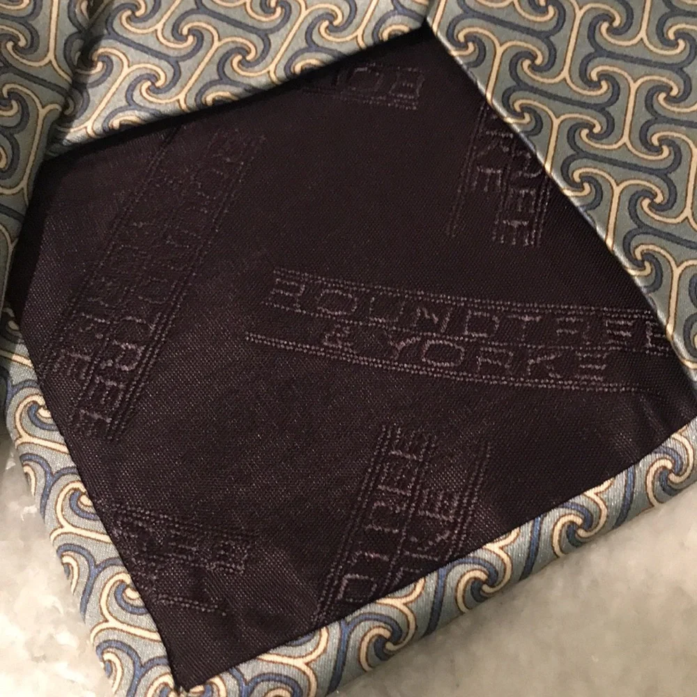 Roundtree‎ & Yorke Silk Tie Mens Blue Silver Geometric Designer Necktie Lux USA